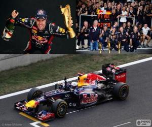 yapboz Sebastian Vettel Grand Prix di Corea del sud 2012 yılında zaferi kutluyor